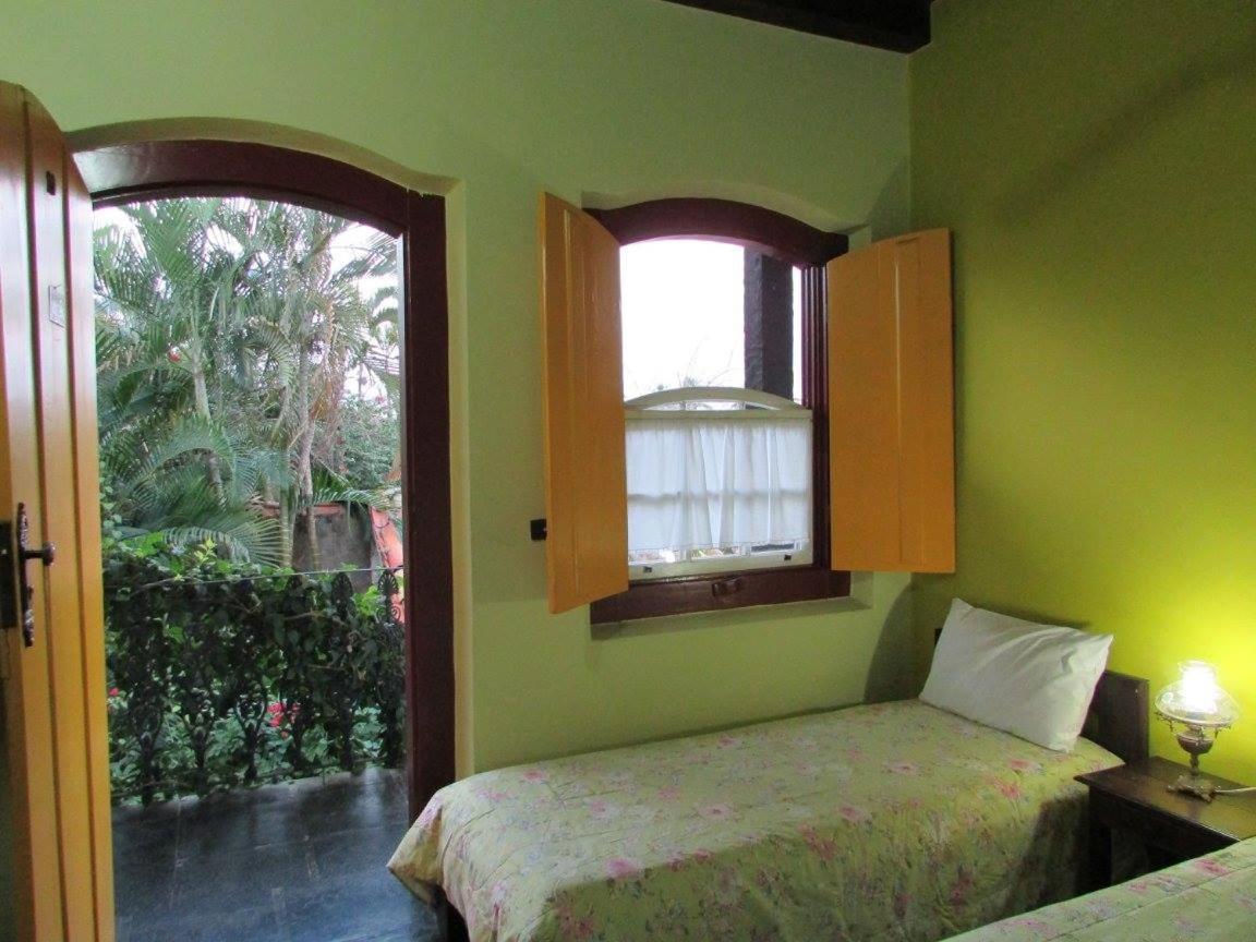 Pousada Solar Do Algarve Em Paraty Ha 5 Minutos Do Centro Historico Екстериор снимка