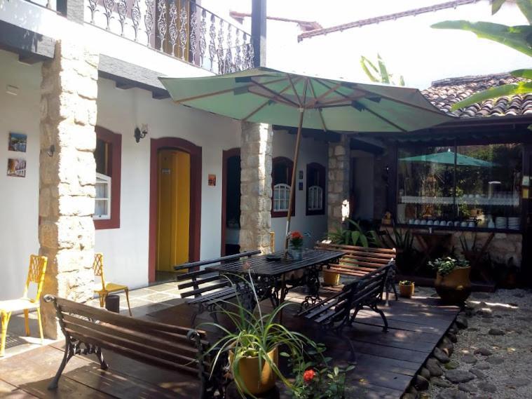 Pousada Solar Do Algarve Em Paraty Ha 5 Minutos Do Centro Historico Екстериор снимка